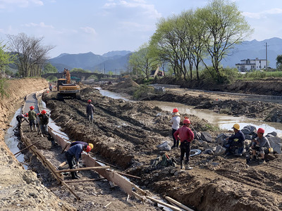 安徽黟县:抢抓有利天气 加快水利工程建设